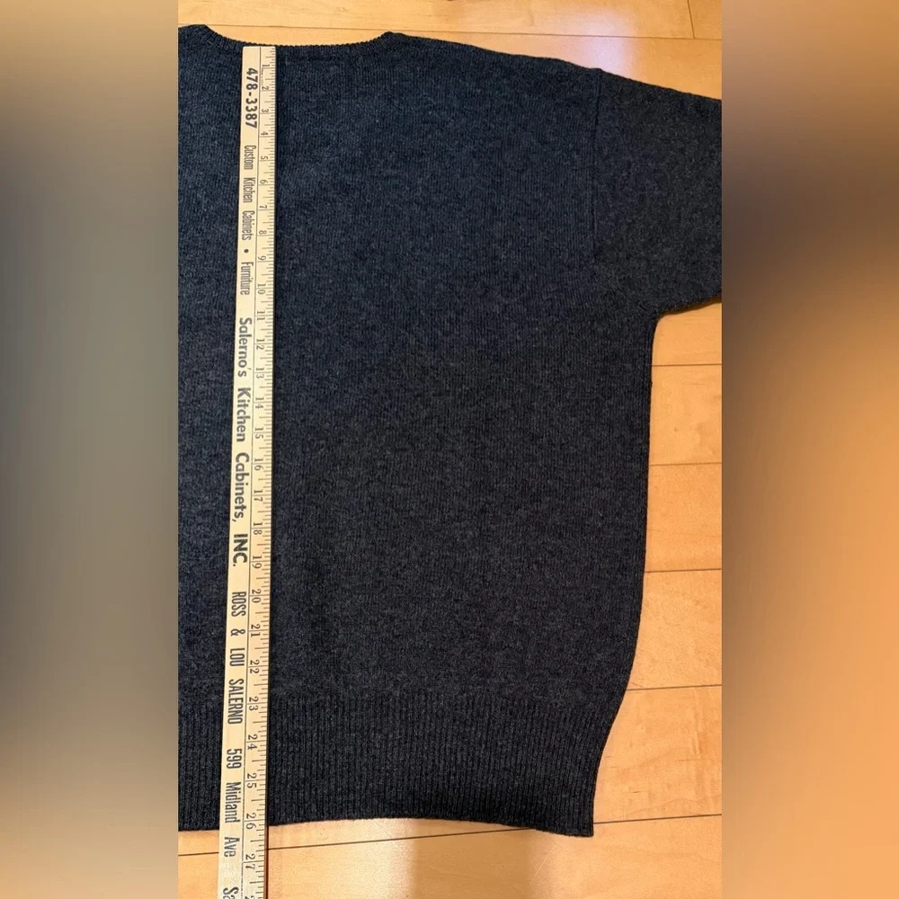 BRITCHES Great Outdoors Men’s 100% Lambswool V Neck Sweater - Charcoal Grey - XL